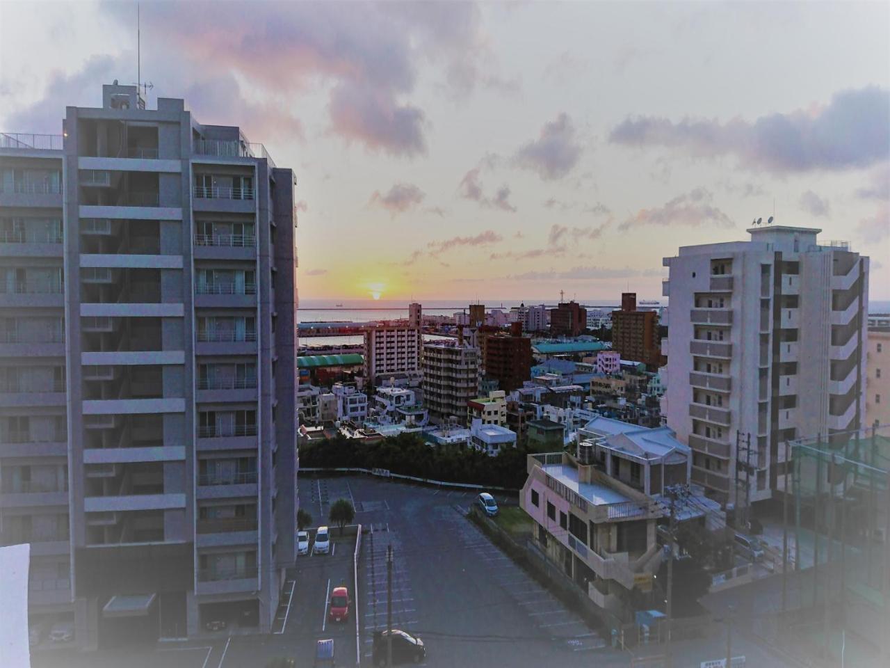 Sunset Hills Inn Naha Exteriör bild